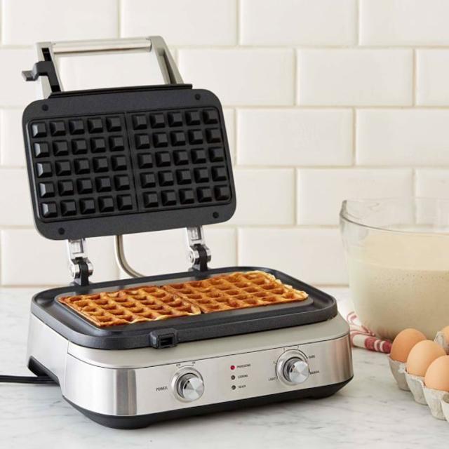 Breville Smart Waffle Maker, 2-Square