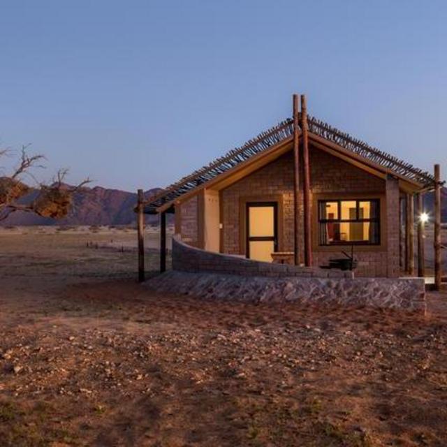 Sossusvlei: Desert Camp