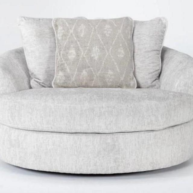 Reading Room Furnishing