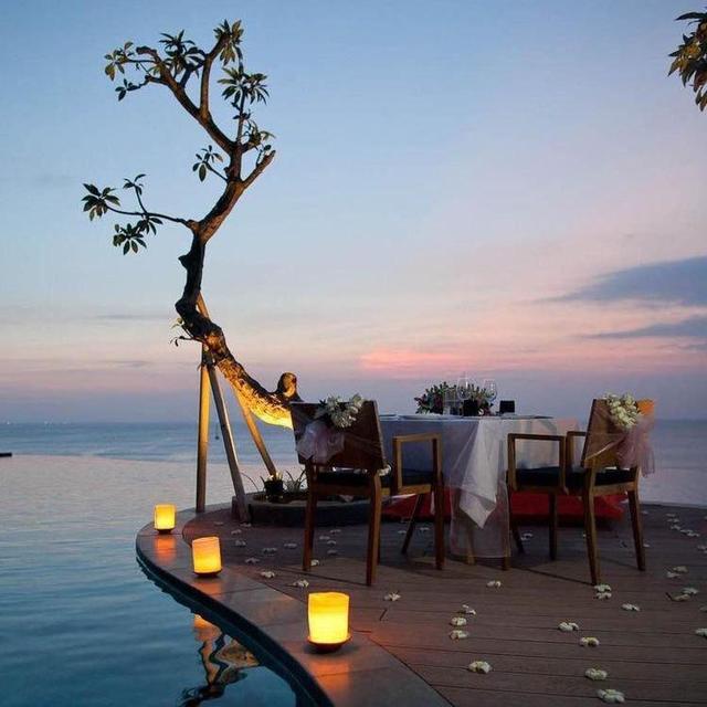 Romantic Dinners