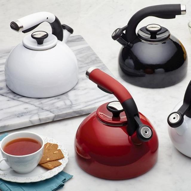 Circulon 2 Qt. Morning Bird Teakettle