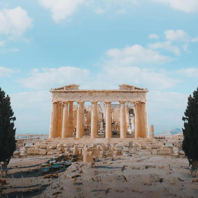 Sightseeing in Greece