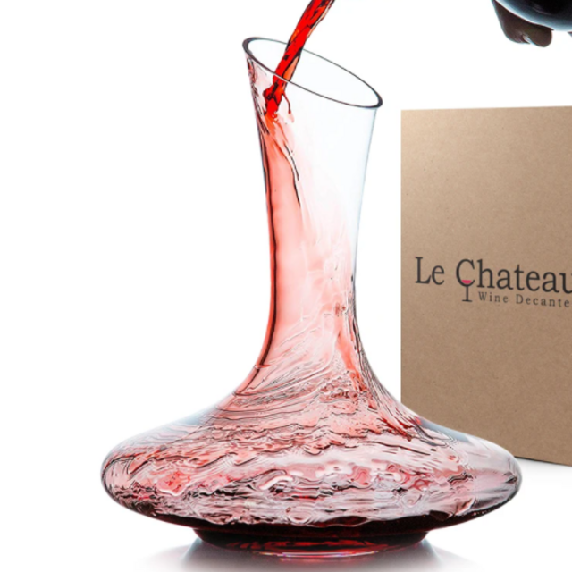 Le Chateau Wine Decanter (750 mL)