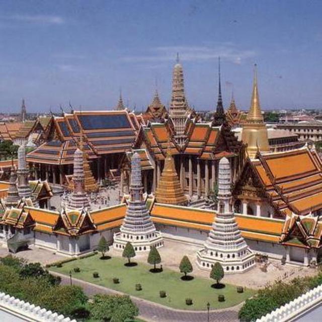 Visit the Grand Place