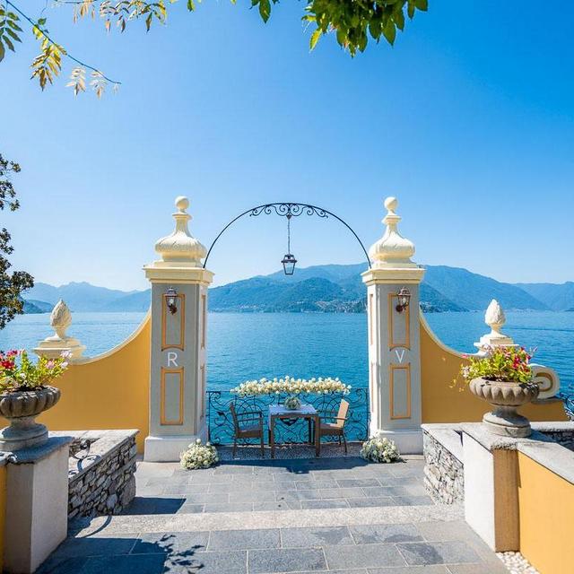 Dinner in Lake Como