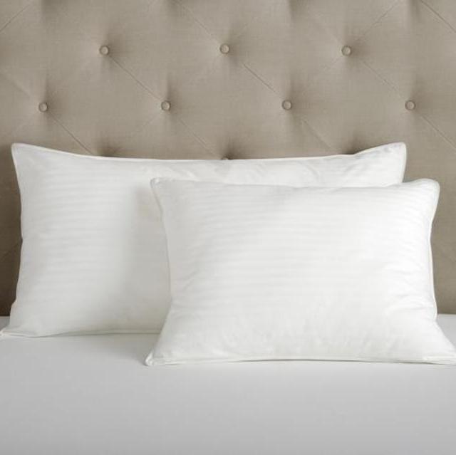 King Sized Micromax™ Down-Alternative Pillow