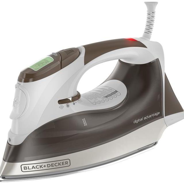 BLACK+DECKER D2630 Auto-Off Digital Advantage Iron, Bronze