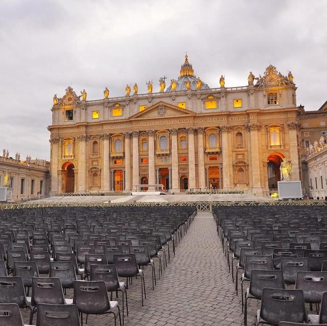 Round Trip Airfare to Rome, Italy