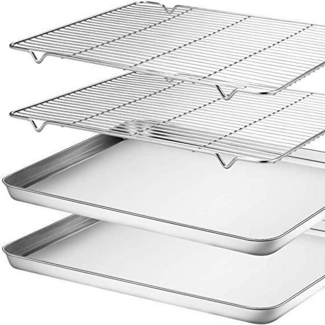 Baking Sheets and Cooling Racks