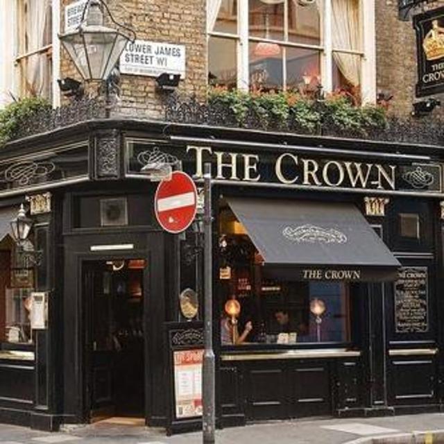 Ales and Pubs Tour: Sipping the History of British Beer