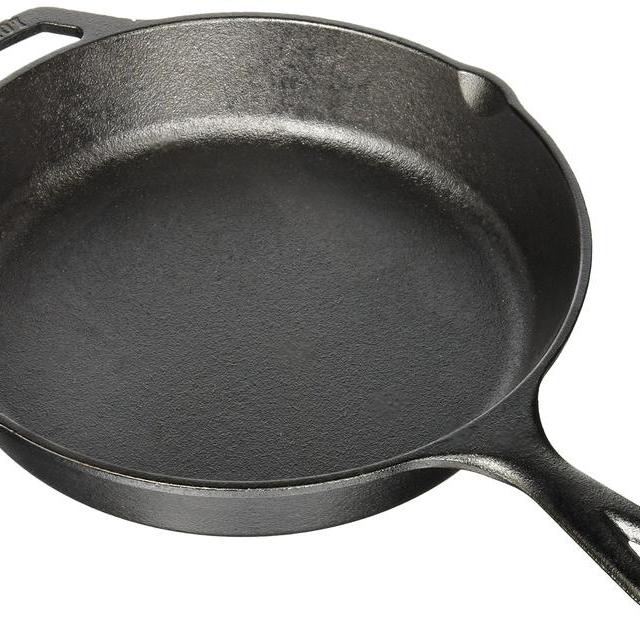 Lodge L8SK3 Pre-Seasoned Cast-Iron Skillet, 10.25-inch