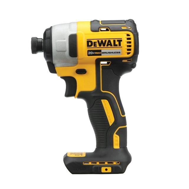Dewalt cordless power drill, batteries/charging, bits