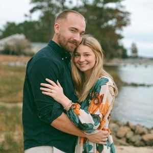 Chloe Manning-Moore and Josh Brown's Wedding Registry on Zola