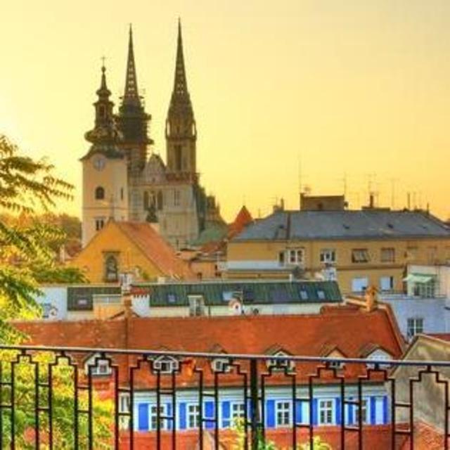 Airfare: Paris >>> Zagreb & Dubrovnik >>> Paris