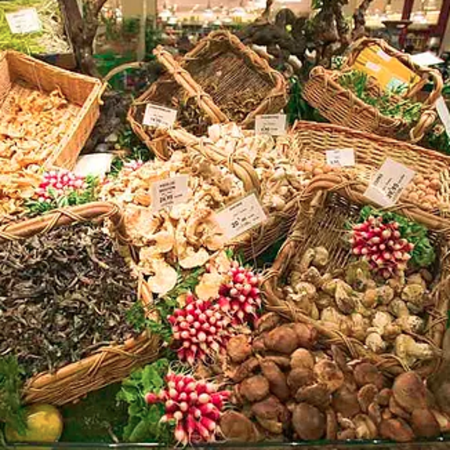 Local market and cooking class with private guide