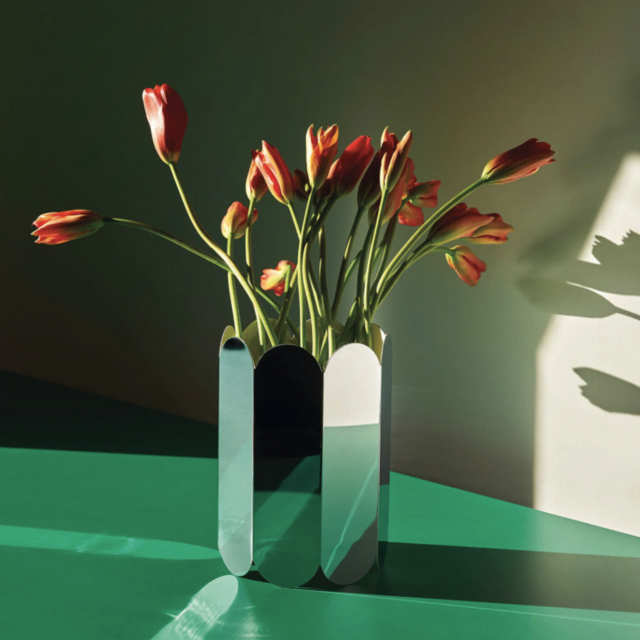 HAY Arcs Vase - mirror