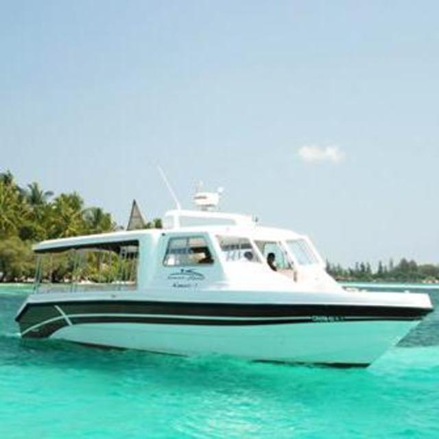 Speedboat Trip Around the Maldives