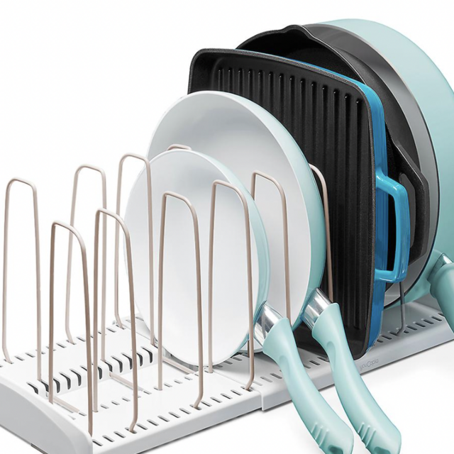 YouCopia Expandable Cookware Rack