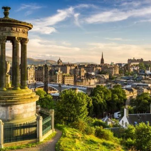 Edinburgh Bus Tour