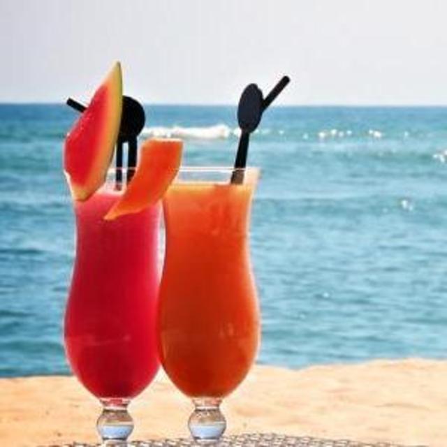 Snacks + Cocktails on the Beach