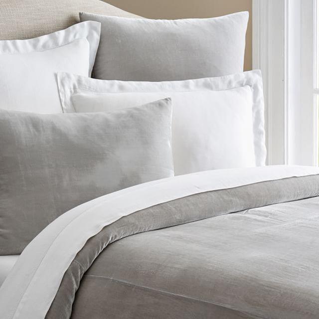Gigi Velvet Duvet Cover & Sham