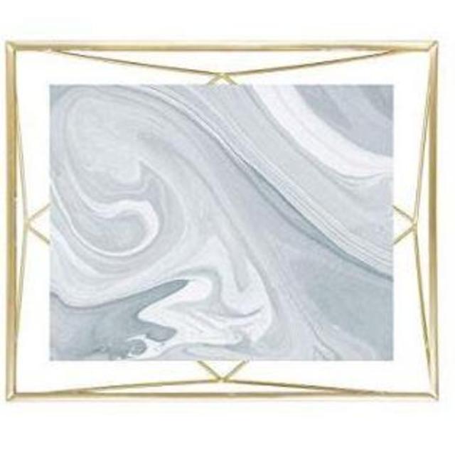 Umbra Prisma 8x10 Picture Frame – Geometric Wire Photo Frame for Desktop or Wall, Matte Brass