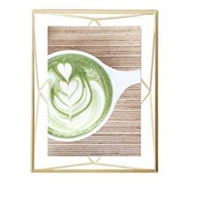 Umbra Prisma 5x7 Picture Frame – Geometric Wire Photo Frame for Desktop or Wall, Matte Brass