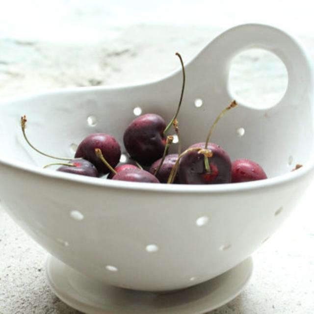 Pottery Berry Bowl with Handle - Medium Size - Ceramic Colander