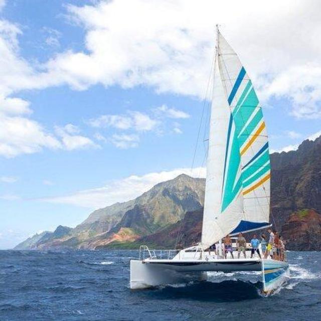 Na Pali Coast Sunset Dinner Sail
