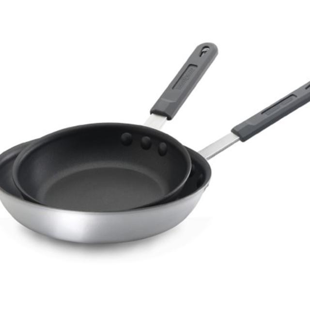 Nordic Ware Nonstick Restaurant Fry Pans - 8" & 10", Set of 2