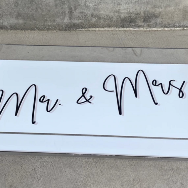 Mr. & Mrs. Reversible Insert