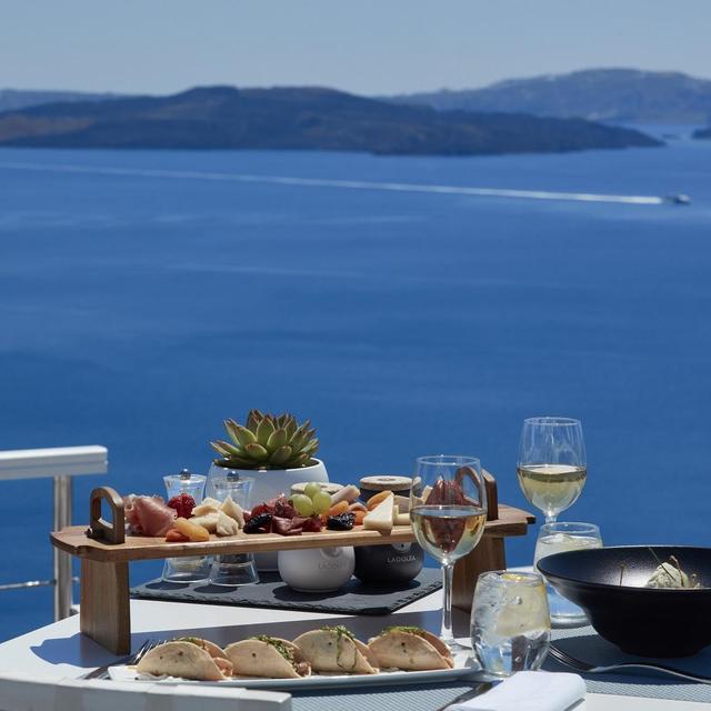 Lunch in Santorini