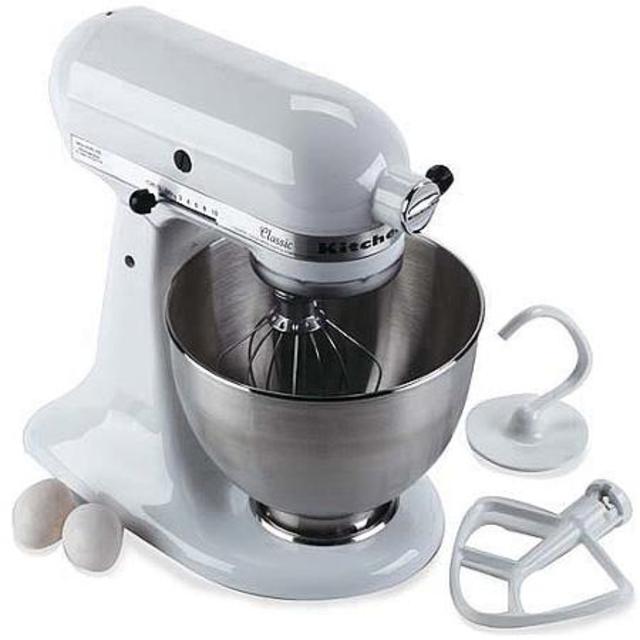 KitchenAid Classic 4.5-Qt Stand Mixer, K45SS-black