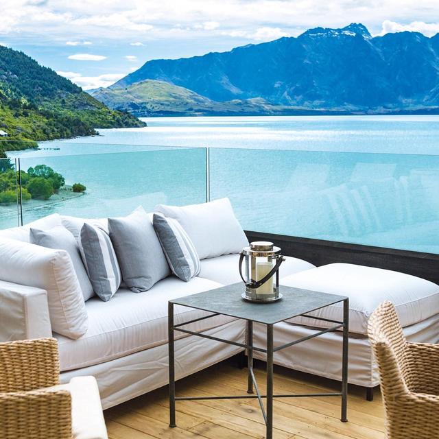 Honeymoon Suite