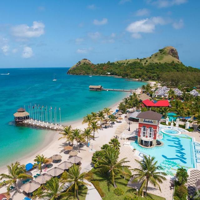Honeymoon - Sandals - Grande St. Lucian