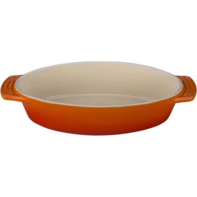 Le Creuset Oval Baker, 1.75 qt.
