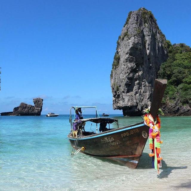 Phi Phi Islands Day Excursion