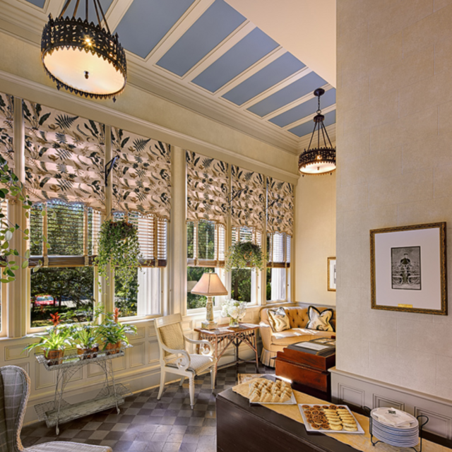 Honeymoon: Stay at Southern Bed & Breakfast