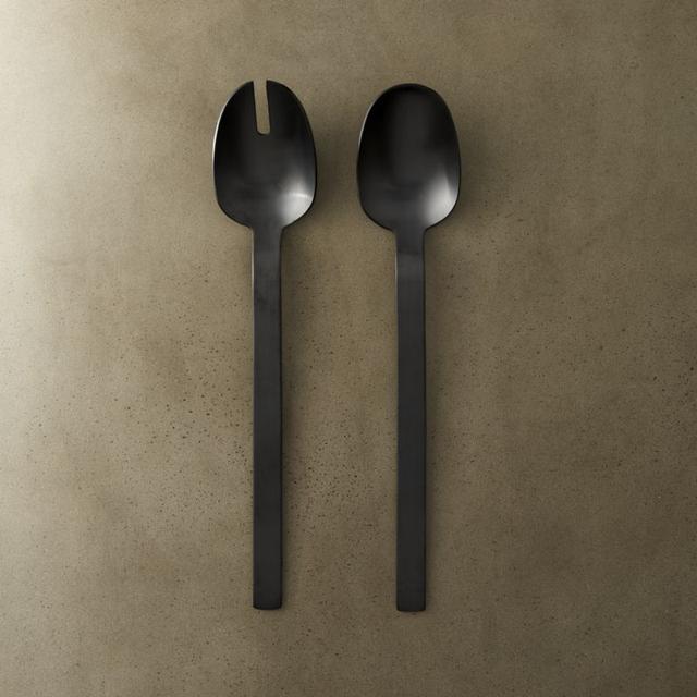 2-piece matte black salad server set