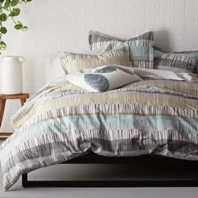 CStudio Alden Organic Percale Duvet Cover & Shams