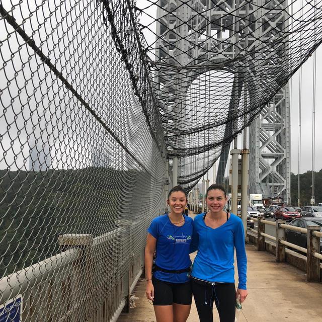 Honeymoon Running in Bangkok, Thailand