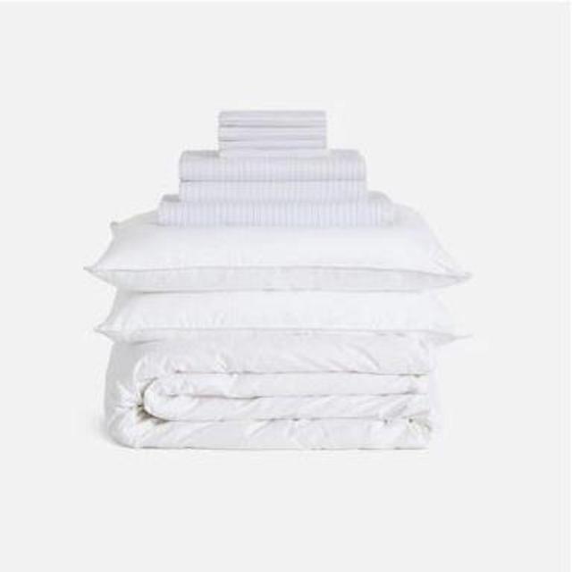 Brooklinen Move-in Bundle (1 comforter, 2 pillows)