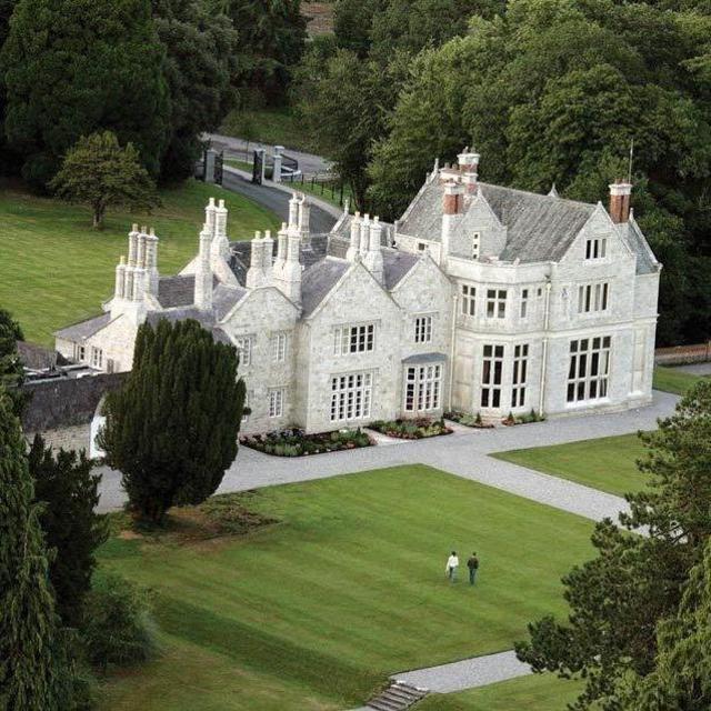 A Night in Lough Rynn Castle