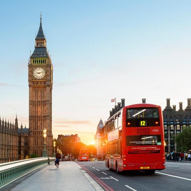 6 Nights at a London Hotel