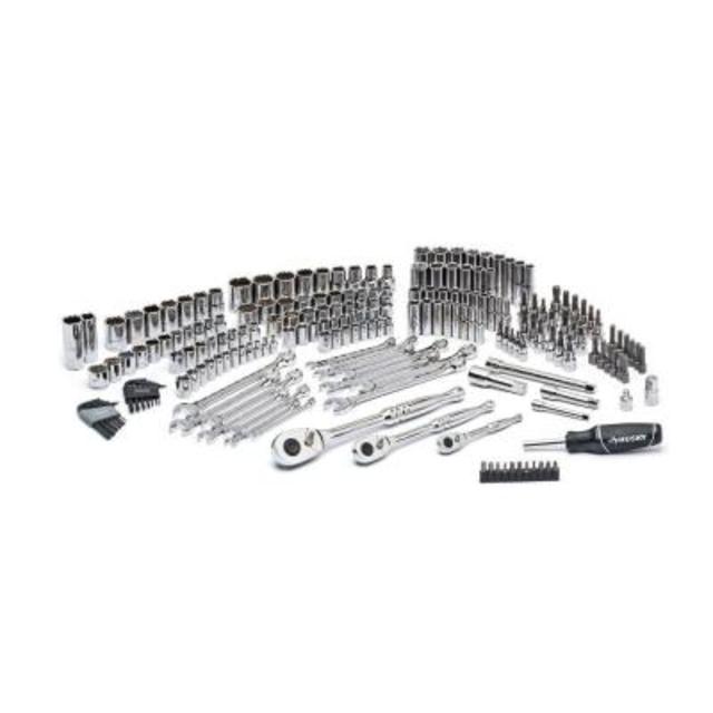 Mechanics Tool Set (205-Piece)