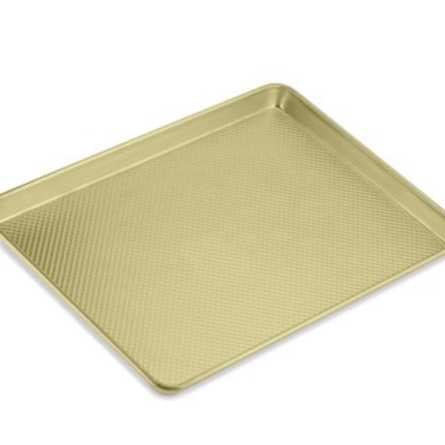 Williams-Sonoma Goldtouch® Nonstick Half Sheet Pan