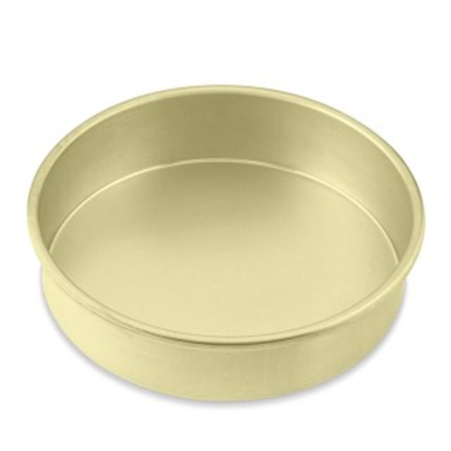 Williams-Sonoma Goldtouch® Nonstick Round Cake Pans, Set of Two