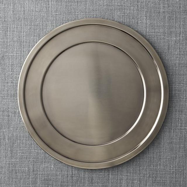 Lawrence Charger Plate