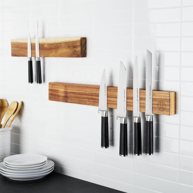 Schmidt Brothers ® Acacia Magnetic Wall Bar