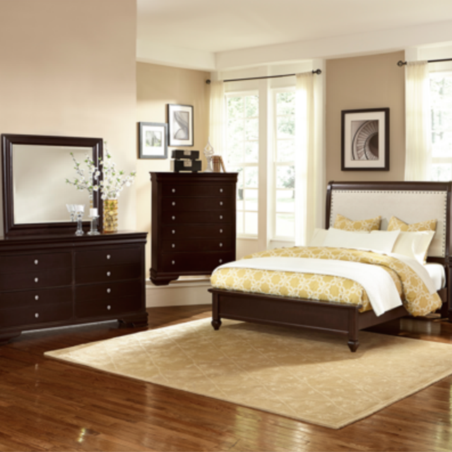 Bedroom Furniture Set